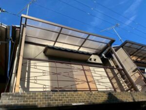 大津市にて屋根修理〈ベランダ波板ポリカの張替え工事〉 施工後